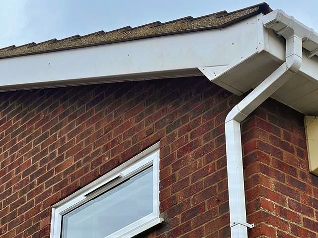 fascia-soffit-cleaning-3-kireth-ai