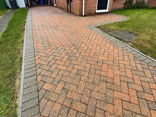 driveway-cleaning-12-kireth-ai