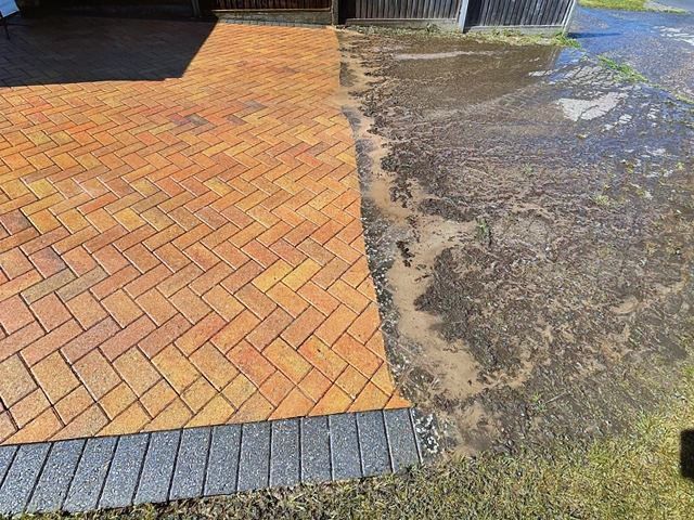 driveway-cleaning-18-kireth-ai